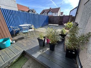 Photo 16- click for photo gallery